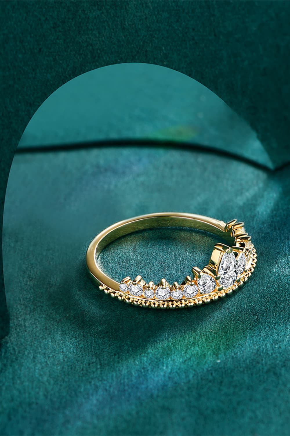 Crown Shape Sparkala™ Moissanite Ring