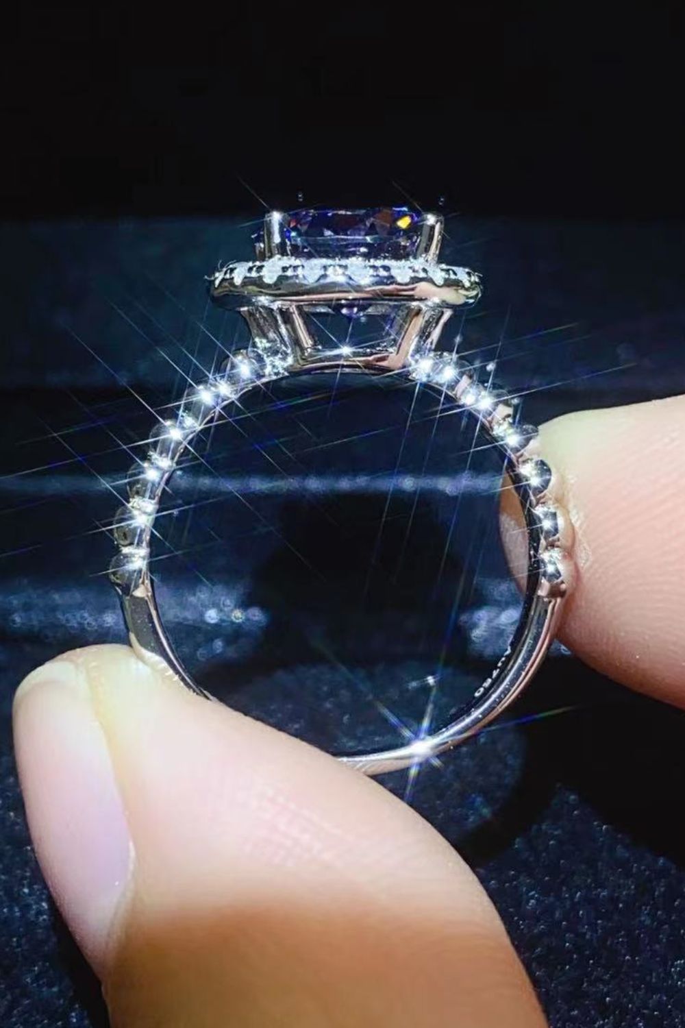 Let It Go 2 Carat Blue Blue Brilliant Round Cut Sparkala™ Moissanite Halo Ring