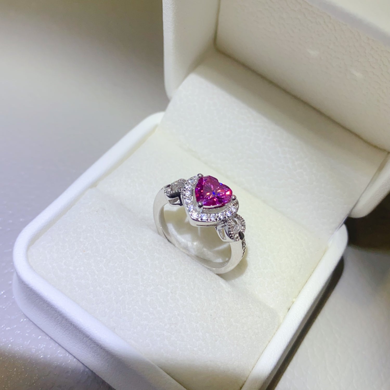 1 Carat Heart-Shaped Pink Pink Moissanite Pure Sterling Silver Ring - Sparkala