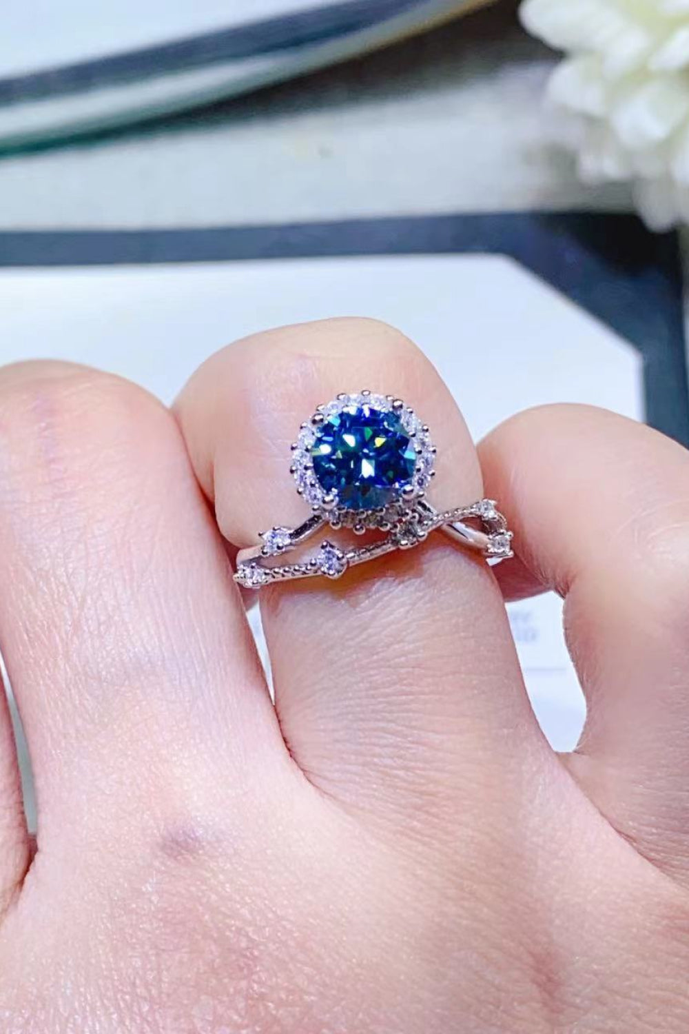 1 Carat Blue Round Brilliant Cut Moissanite Platinum Over Pure Sterling Silver Ring (Blue Or Purple) - Sparkala