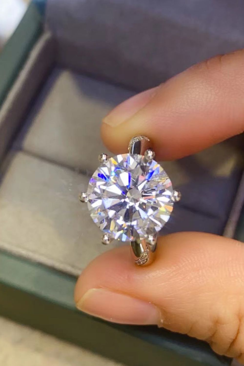 5 Carat Brilliant Round Cut Sparkala™ Moissanite 6-Prong Ring (Platinum Over Pure Sterling Silver)