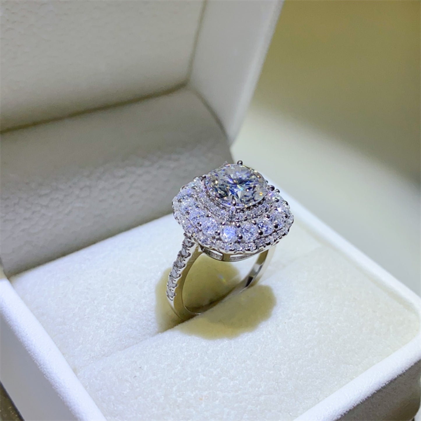 2 Carat Round Brilliant Cut Moissanite Pure Sterling Silver Ring - Sparkala