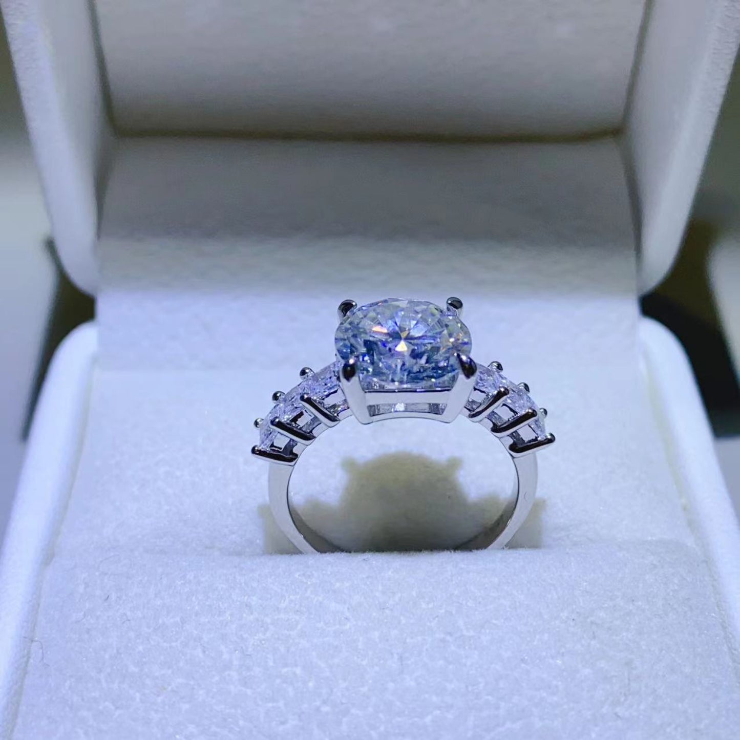 3 Carat Round Brilliant Cut Moissanite Pure Sterling Silver Ring - Sparkala