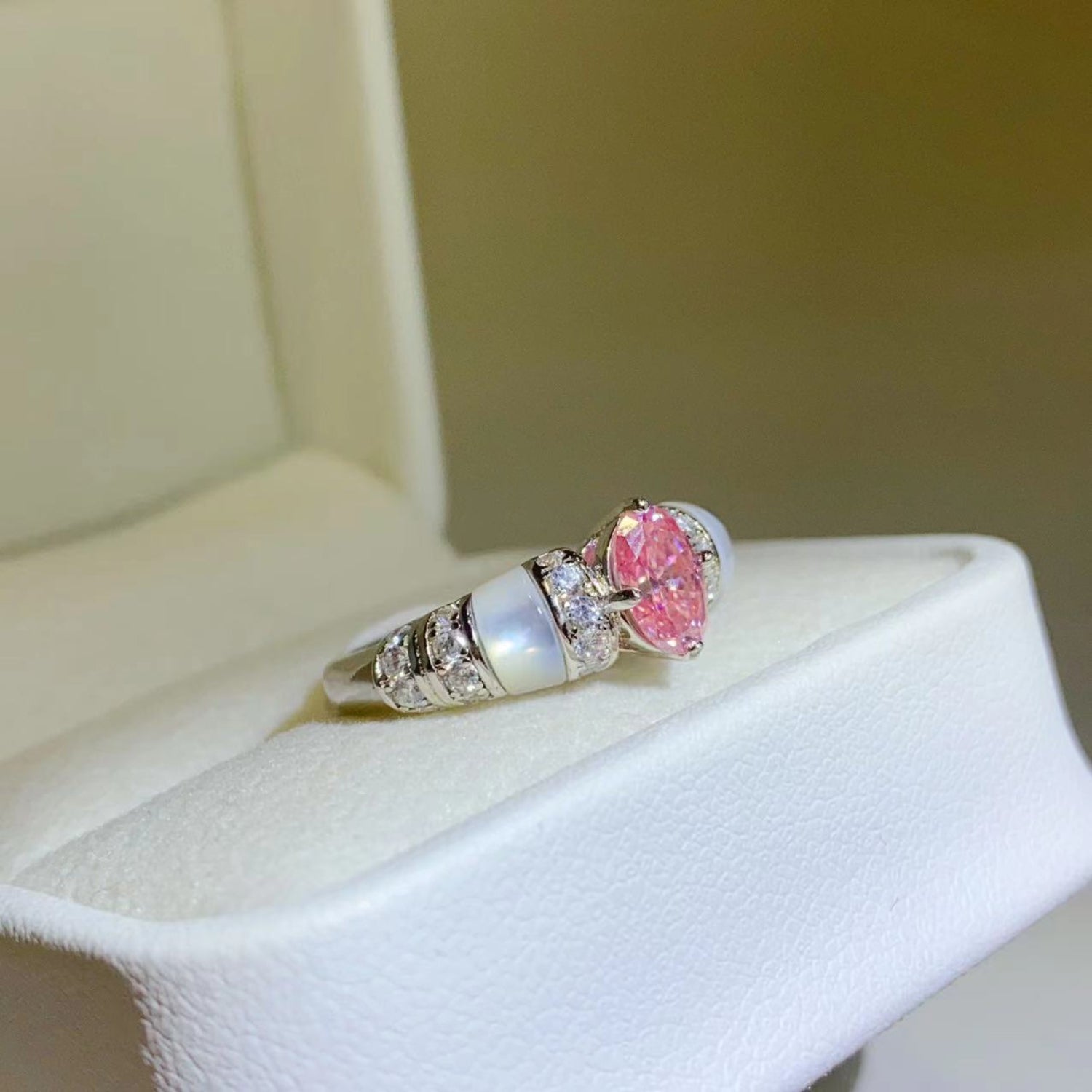 1 Carat Pink Oval-Cut Moissanite Pure Sterling Silver Ring - Sparkala