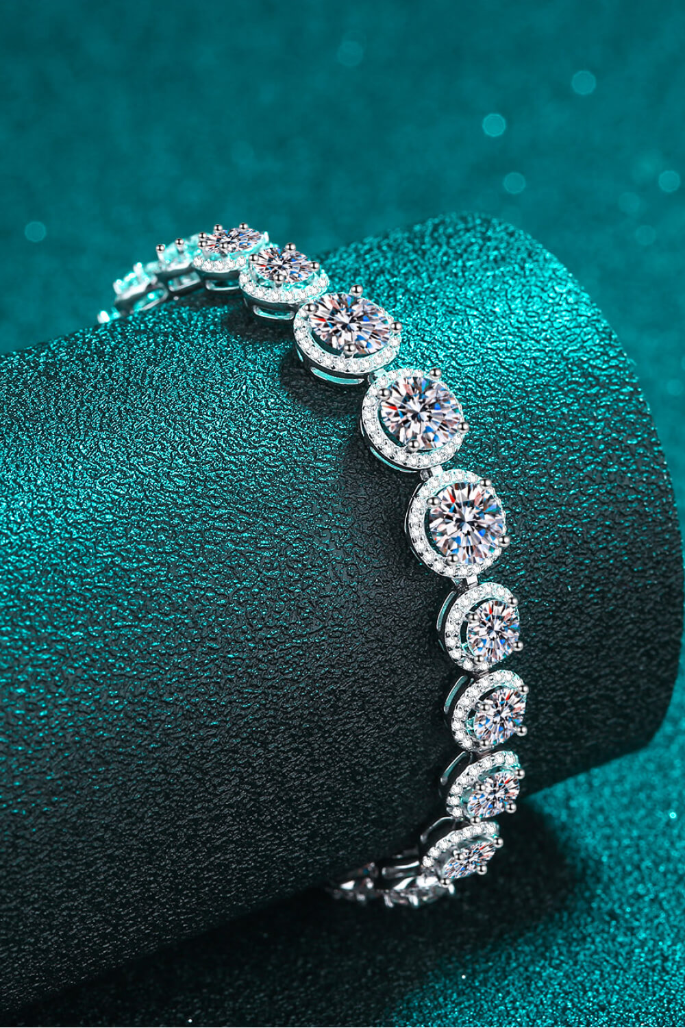 10.4 Carat Brilliant Round Cut Sparkala™ Moissanite Tennis Bracelet (Rhodium Over Pure Sterling Silver)