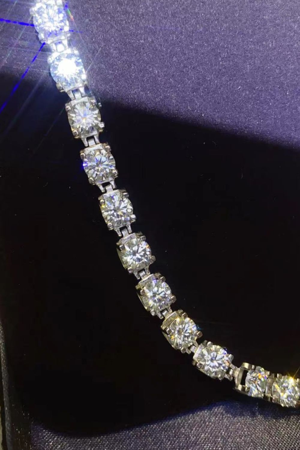 10 Carat Moissanite Platinum-Plated Bracelet - Sparkala