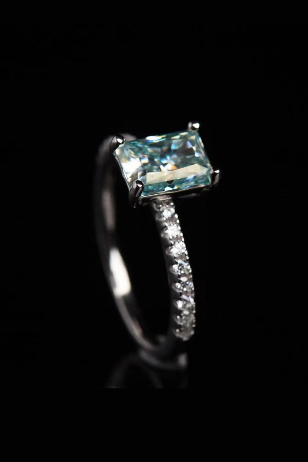 2 Carat Radiant Cut Sky Blue Blue Radiant-Cut Moissanite Ring - Sparkala
