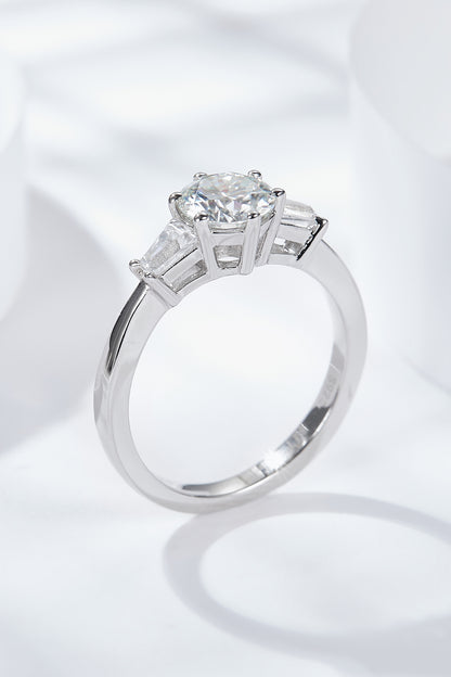 Loyal Love 1 Carat Brilliant Round Cut Sparkala™ Moissanite Ring (Platinum Over Pure Sterling Silver)