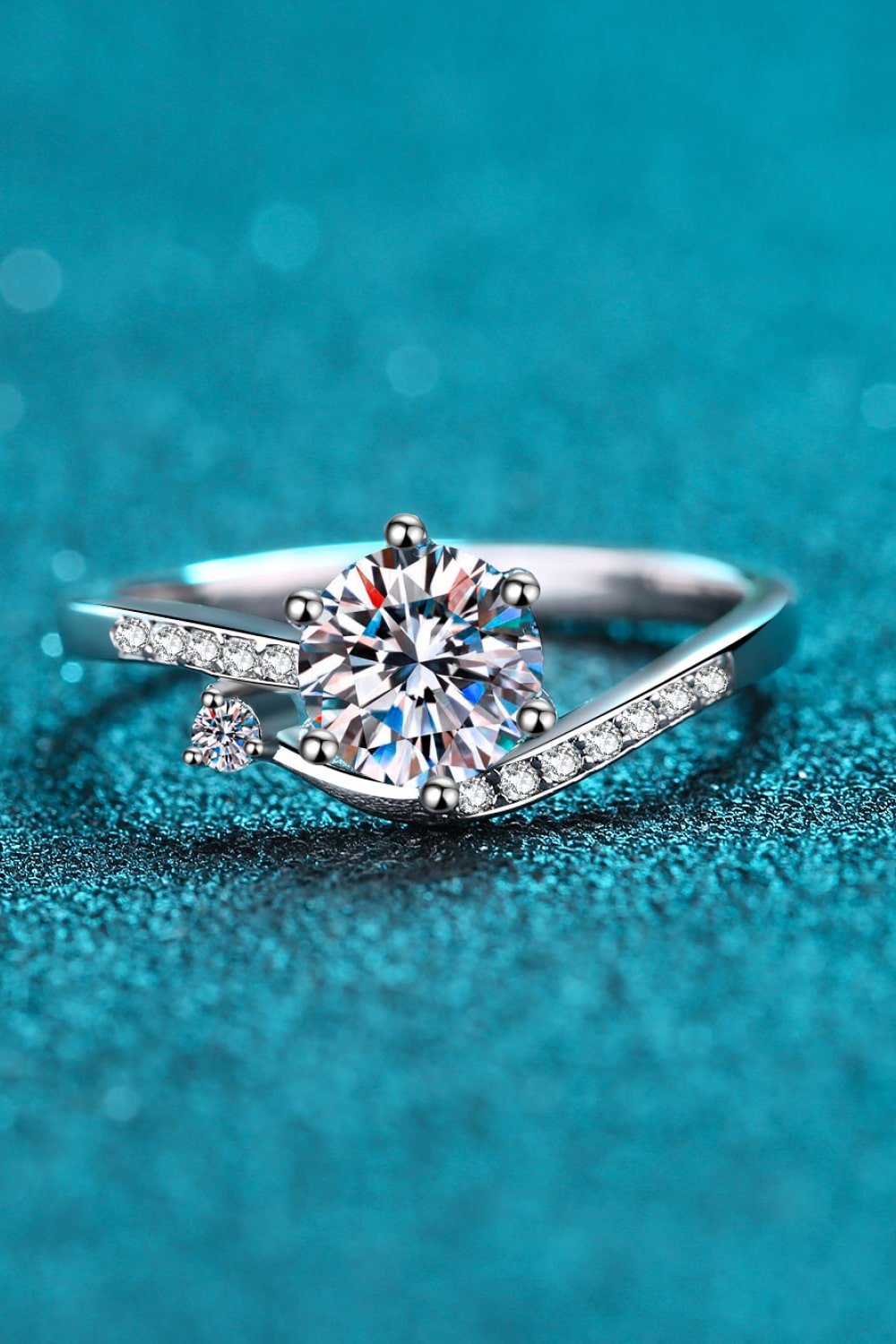 On My Mind Offset Rhodium Over Pure Sterling Silver Brilliant Round Cut Sparkala™ Moissanite Ring