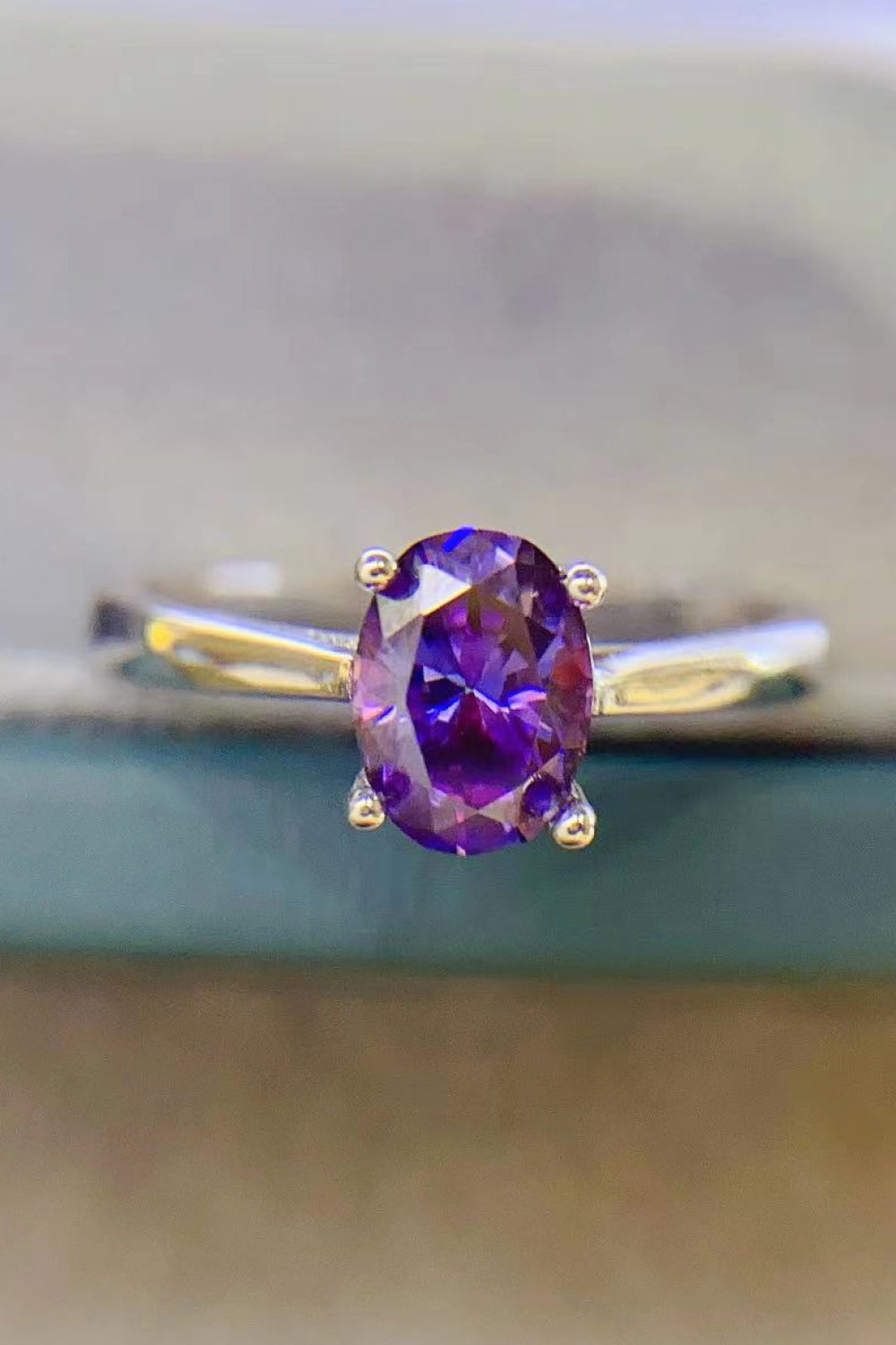 1 Carat Purple Oval-Cut Moissanite 4-Prong Solitaire Ring - Sparkala