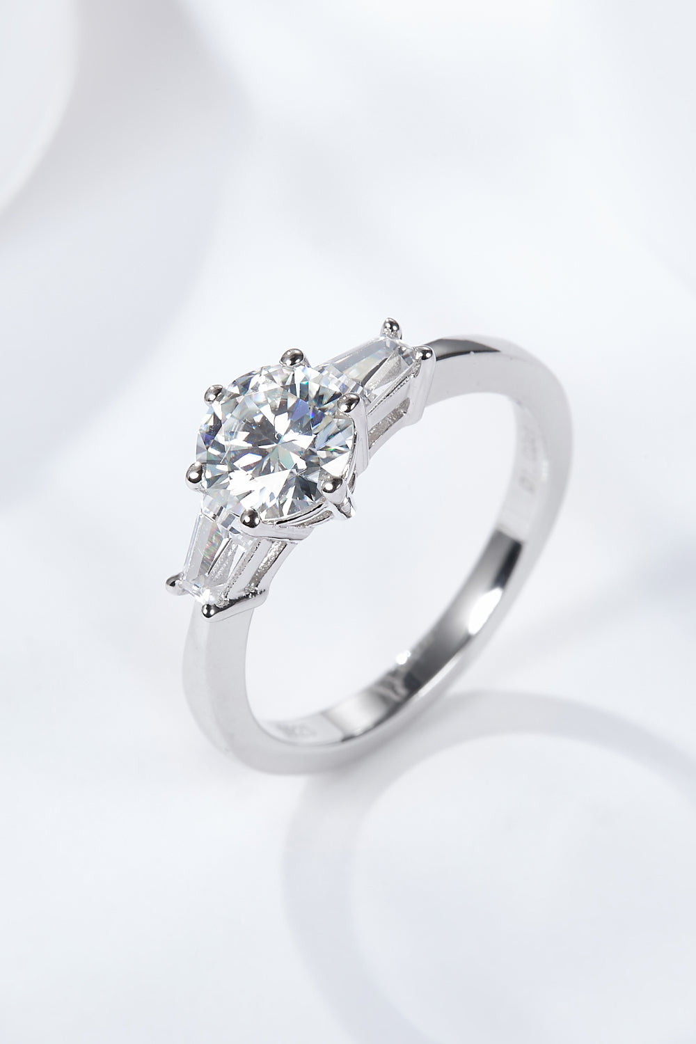 Loyal Love 1 Carat Brilliant Round Cut Sparkala™ Moissanite Ring (Platinum Over Pure Sterling Silver)