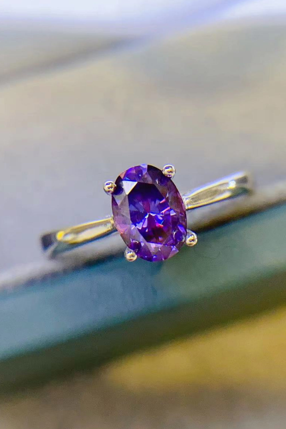 1 Carat Purple Oval-Cut Moissanite 4-Prong Solitaire Ring - Sparkala