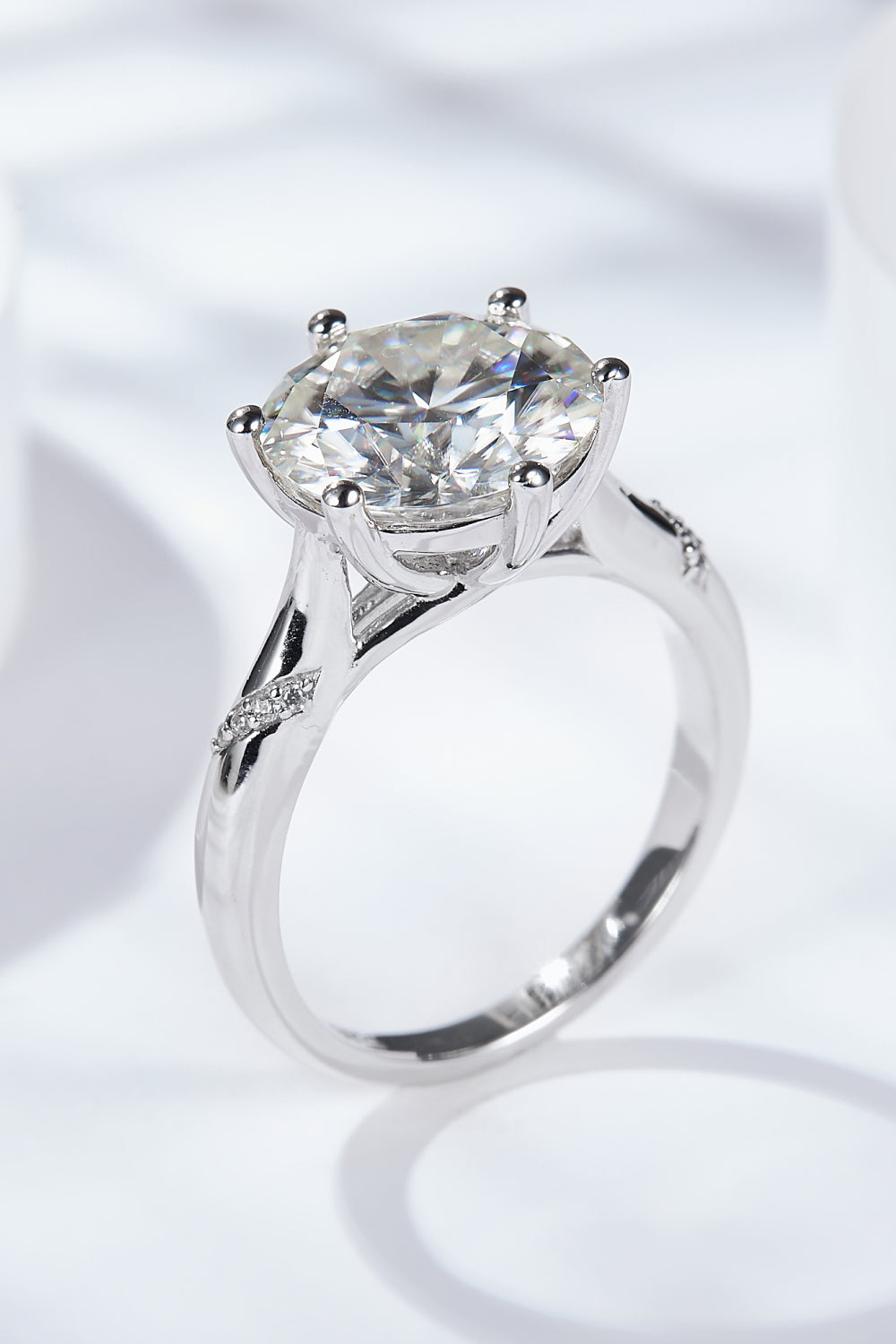 5 Carat Brilliant Round Cut Moissanite Solitaire Ring (Platinum Over Pure Sterling Silver)