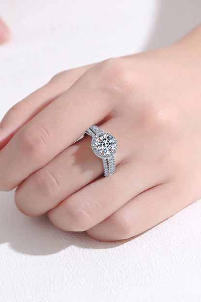 Sterling Silver Brilliant Round Cut Moissanite Ring