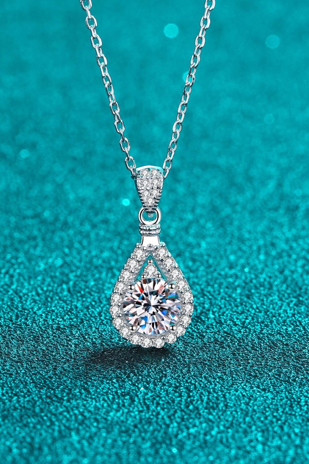 1 Carat Moissanite Teardrop Pendant Chain Necklace - Sparkala