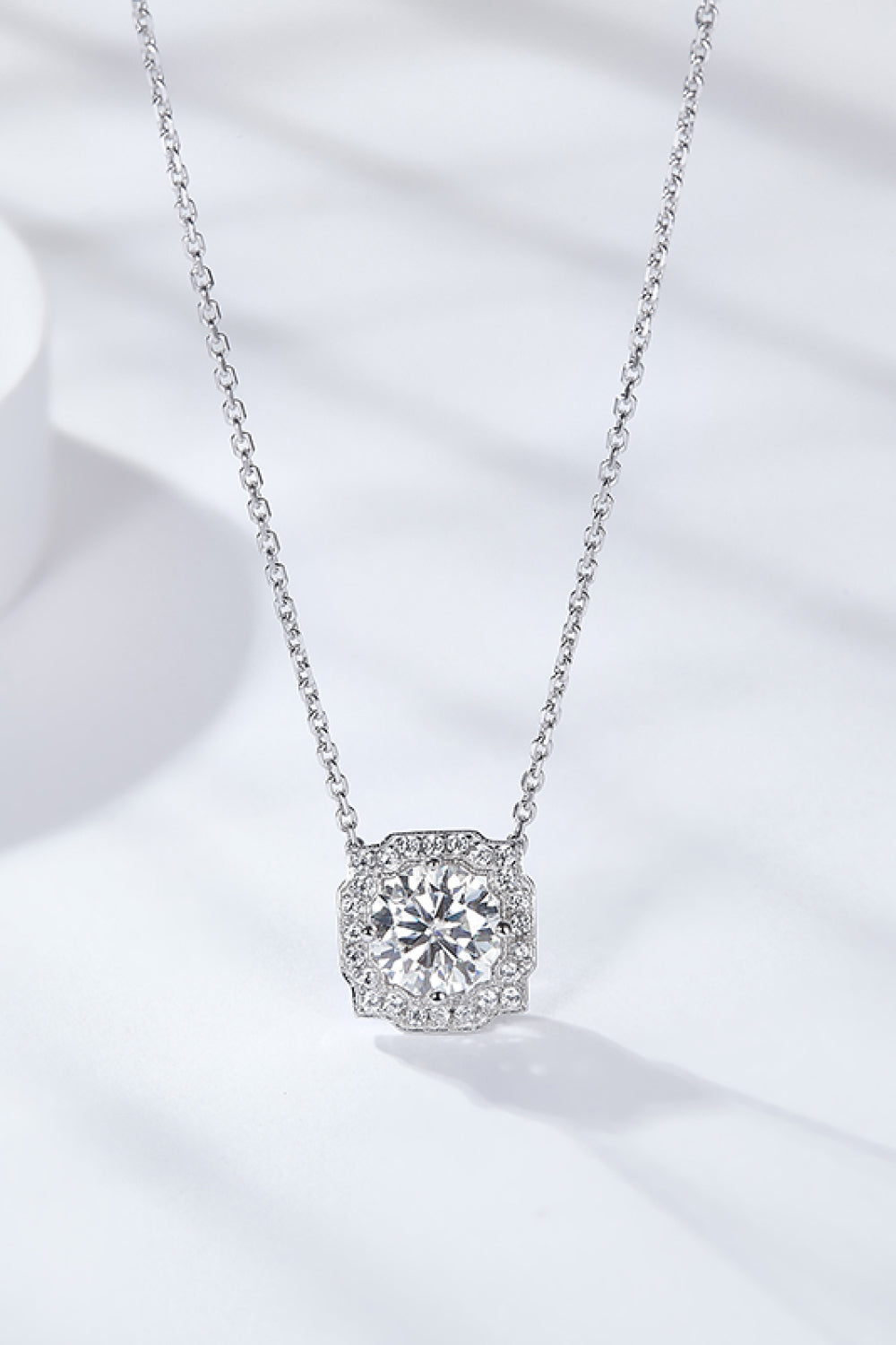 1 Carat Moissanite Flower Shape Pendant Chain Necklace (Platinum-Plated Fine Silver) - Sparkala