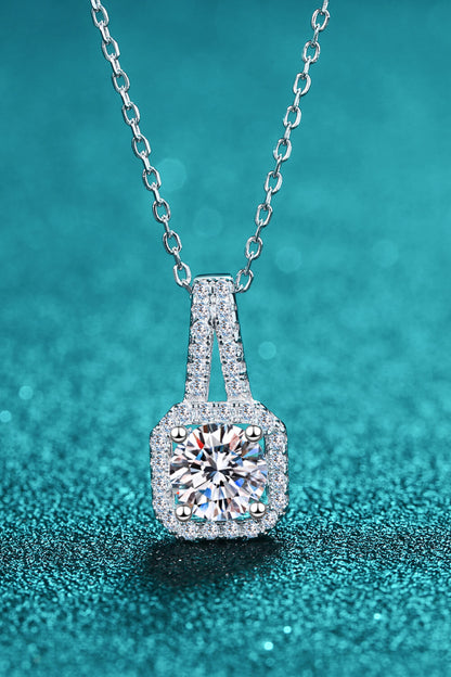 Look Amazing 2 Carat Sparkala™ Moissanite Pendant Necklace