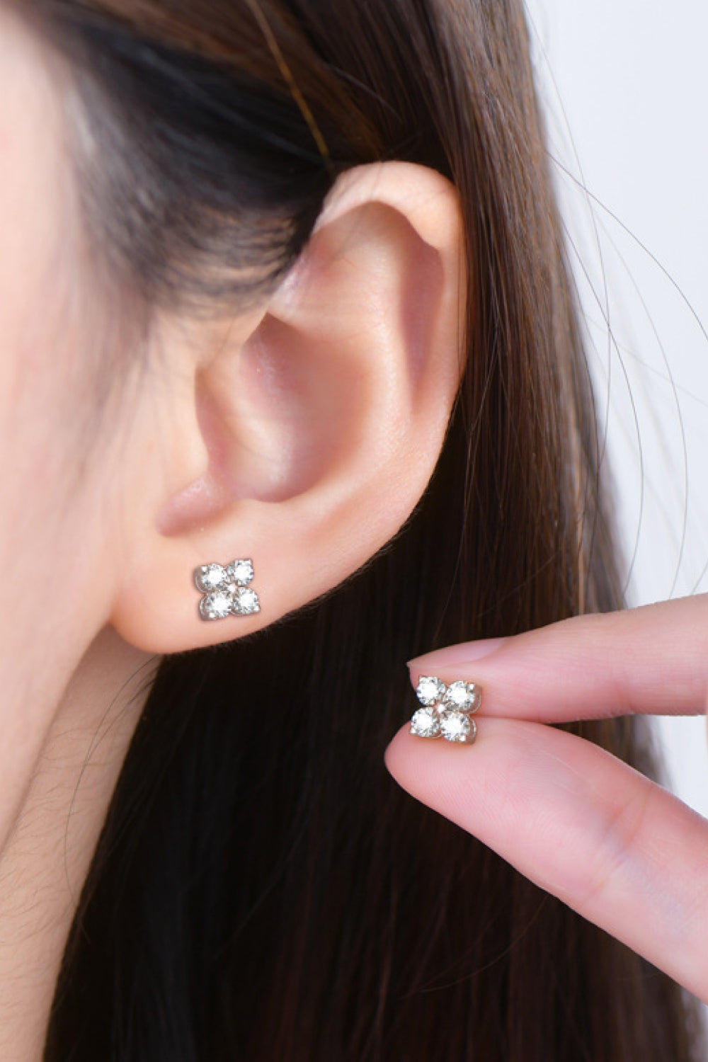 Sparkala™ Moissanite Platinum-Plated 925 Sterling Silver Four-Leaf Clover Shape Earrings