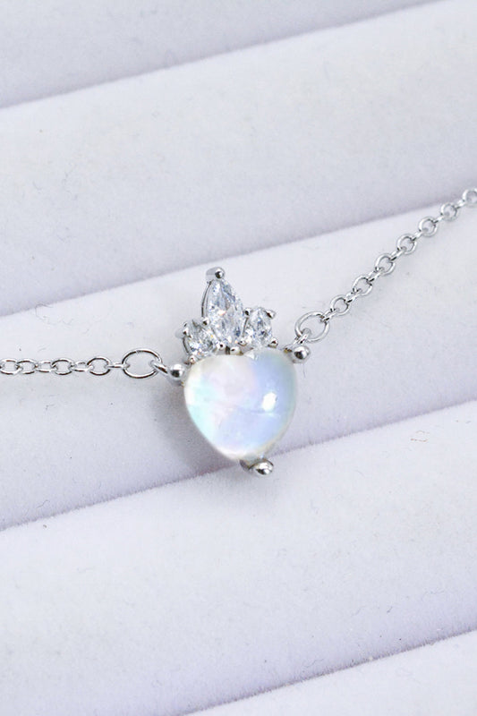 925 Sterling Silver Moonstone Heart Pendant Necklace (Platinum-Plated Fine Silver)