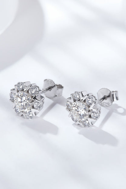 925 Sterling Silver Sparkala™ Moissanite Stud Earrings (Platinum-Plated Fine Silver)